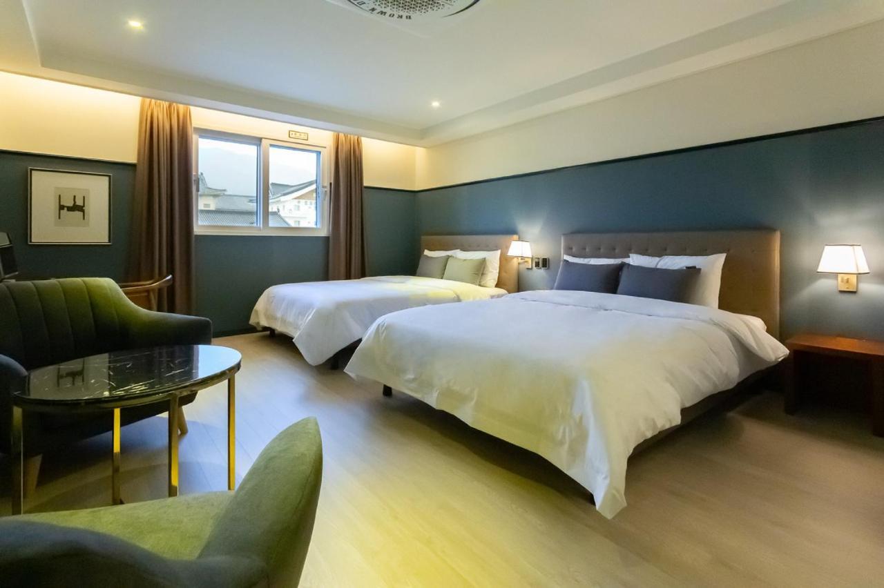Brown Dot Hotel Gyeongju Exterior photo